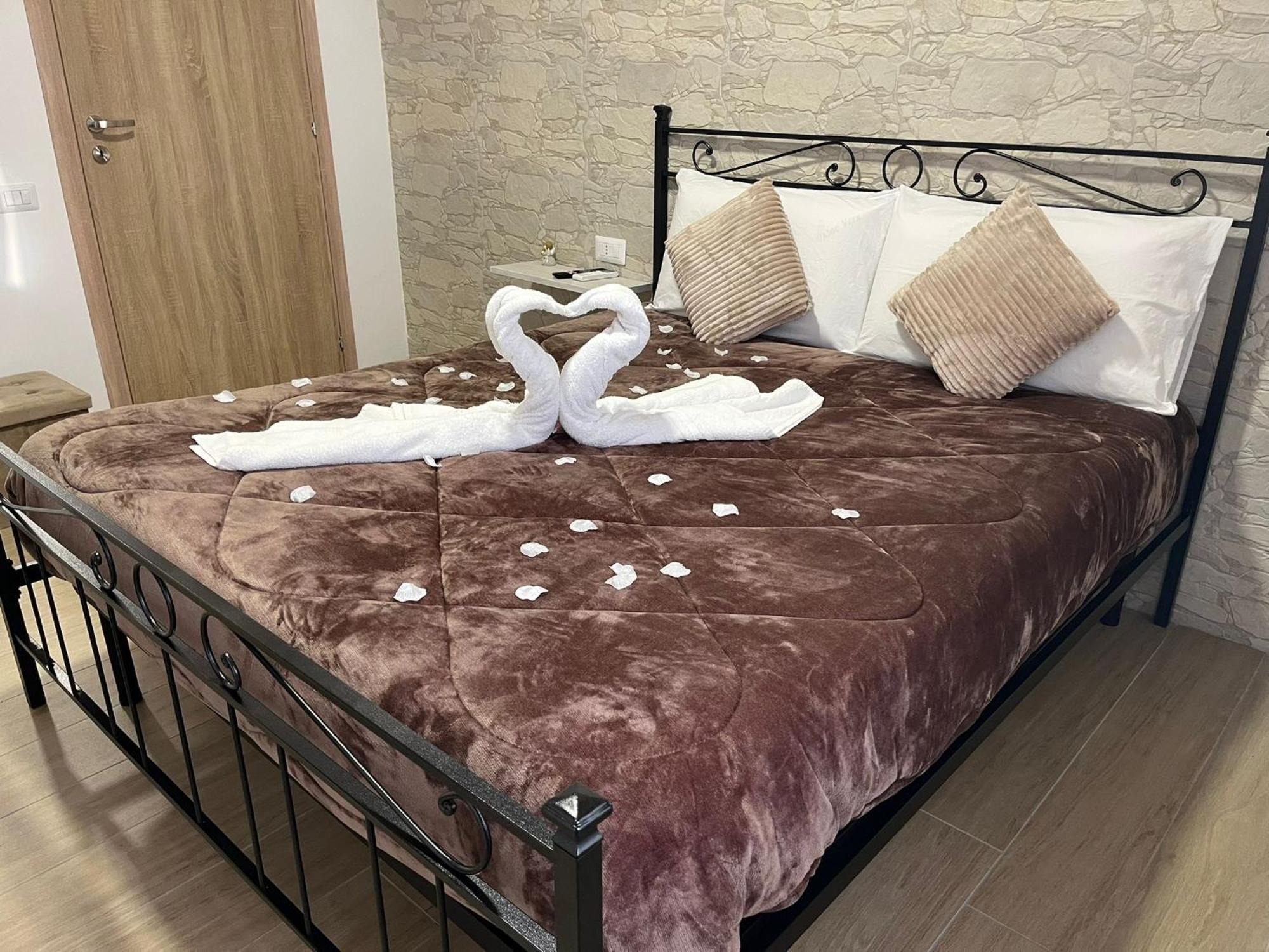 Hotel New House Fiumicino Esterno foto